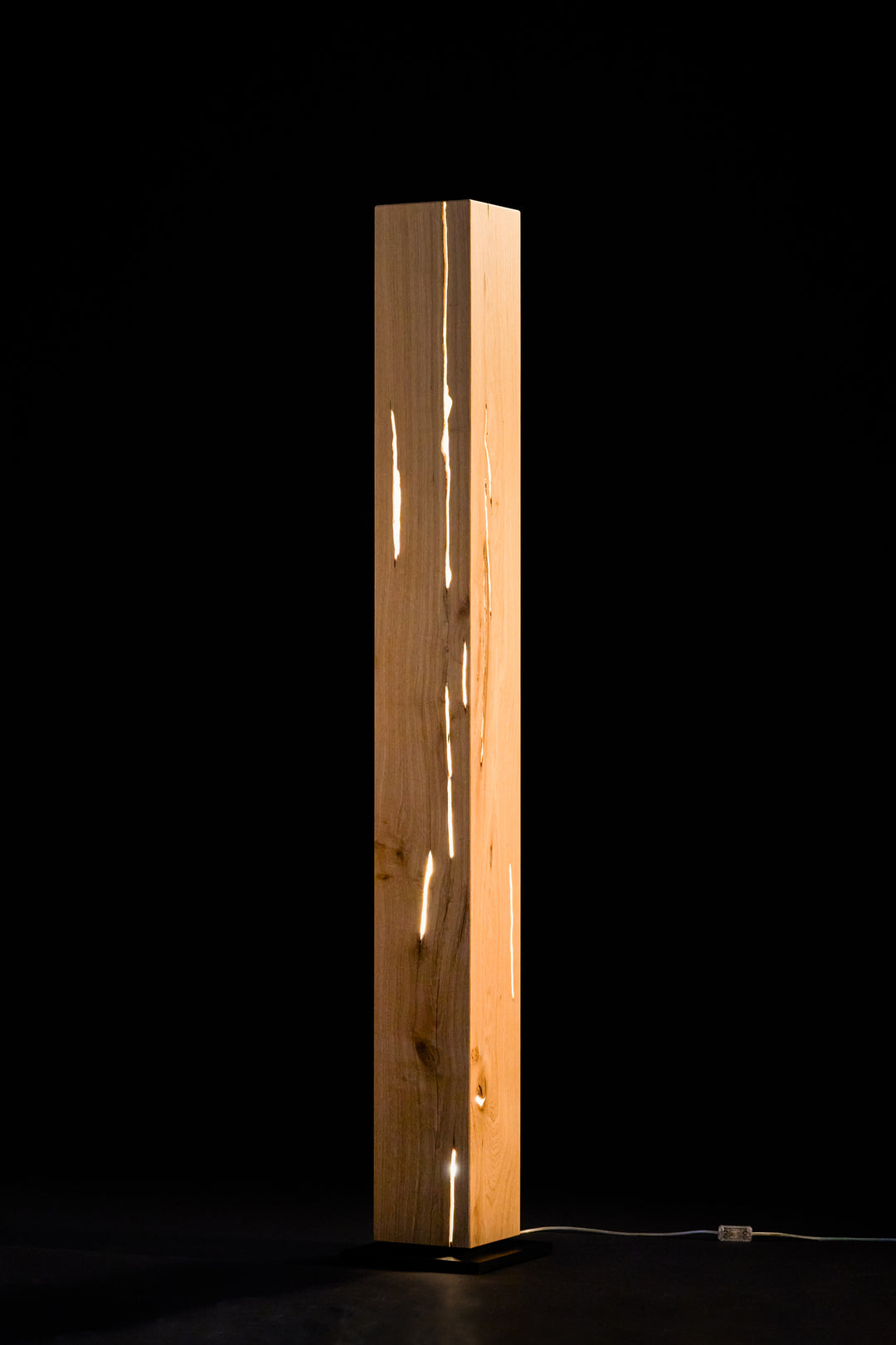 Fiamma Large - Lampada in Legno Artigianale